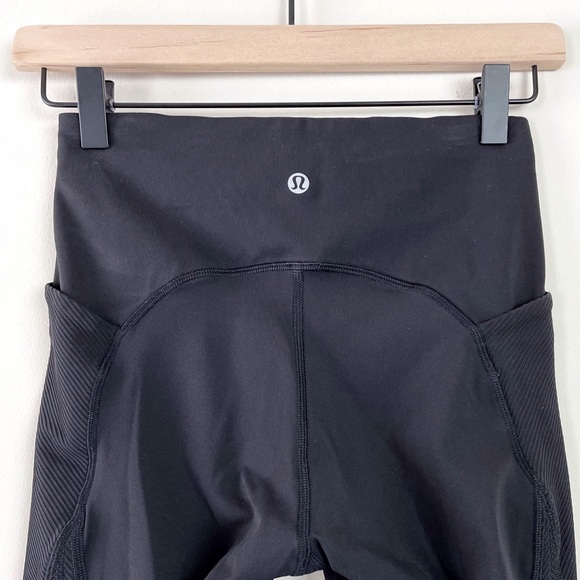 SOLD Lululemon On Repeat High Rise Tight Black 4 - Picture 6 of 12